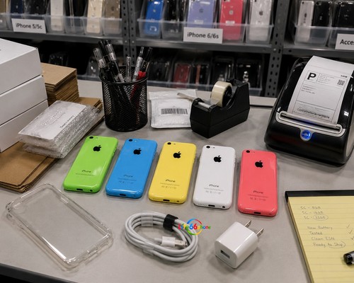Apple iphone unlocked - unlocked, new